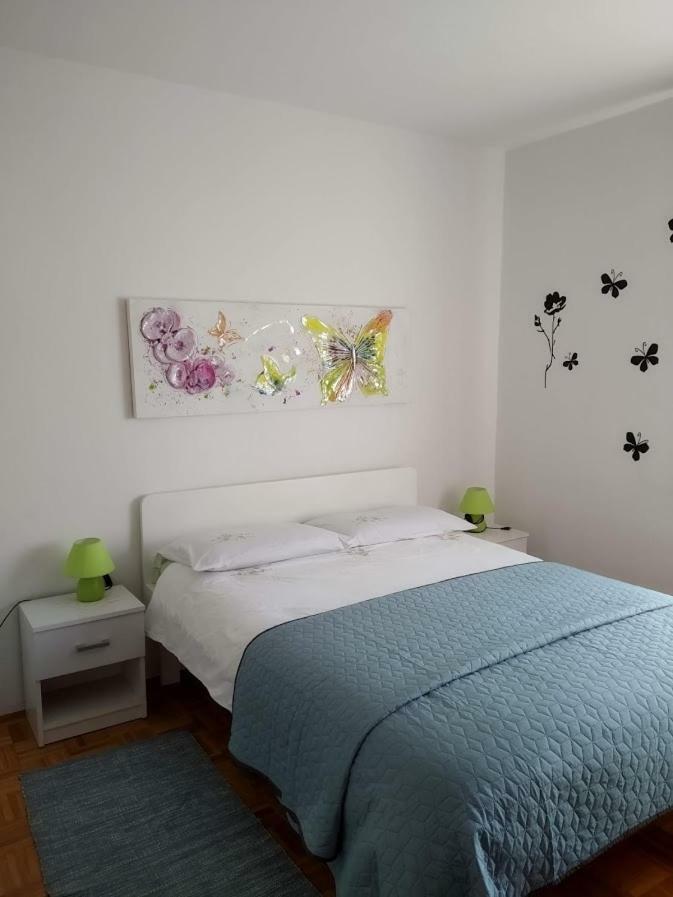 Apartments Kolorcek Izola Exterior foto